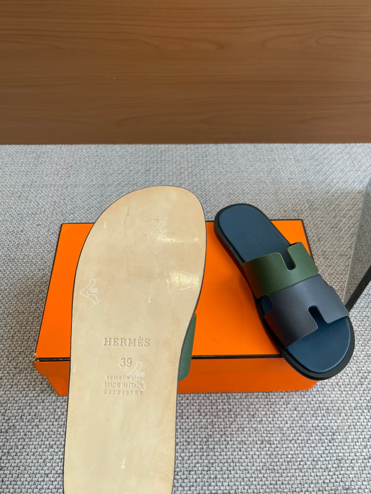LuxluxHouse Best Quality Women Shoes Hermes