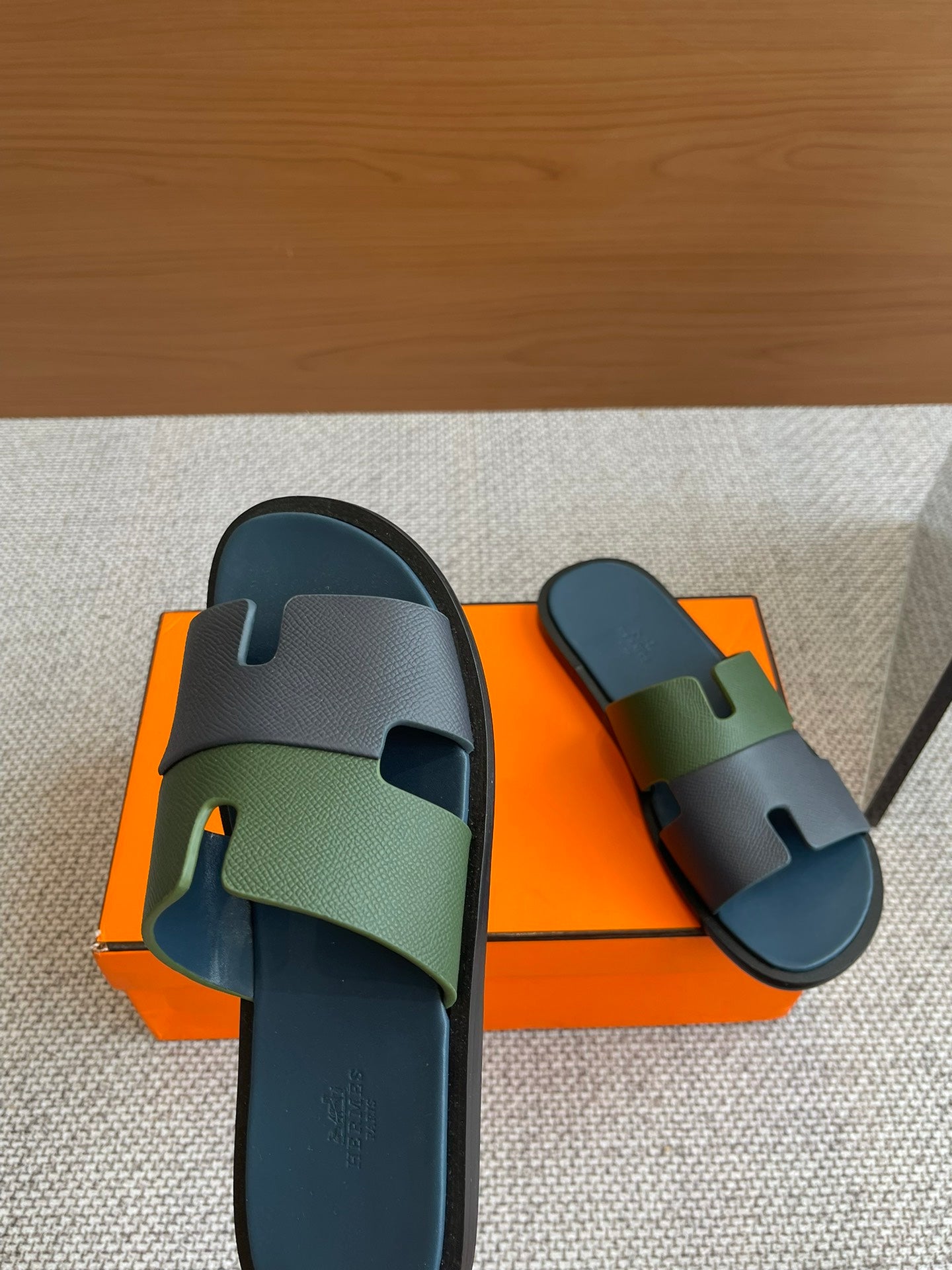 LuxluxHouse Best Quality Women Shoes Hermes
