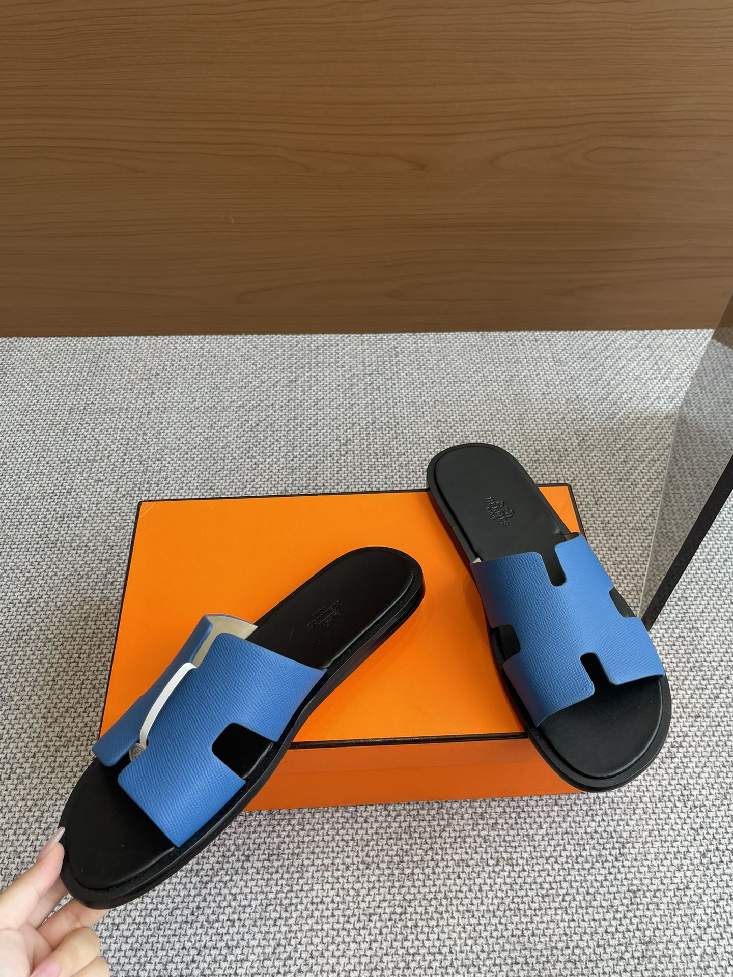 LuxluxHouse Best Quality Women Shoes Hermes