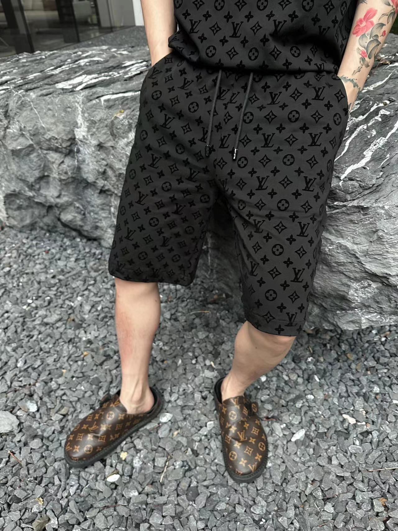 LuxluxHouse Best Quality Clothes Pants Louis Vuitton