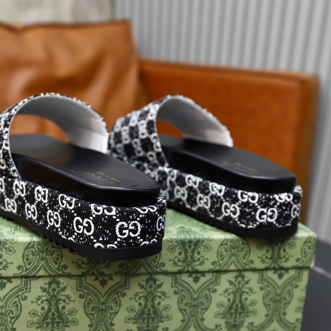 LuxluxHouse Best Quality Sandals Gucci