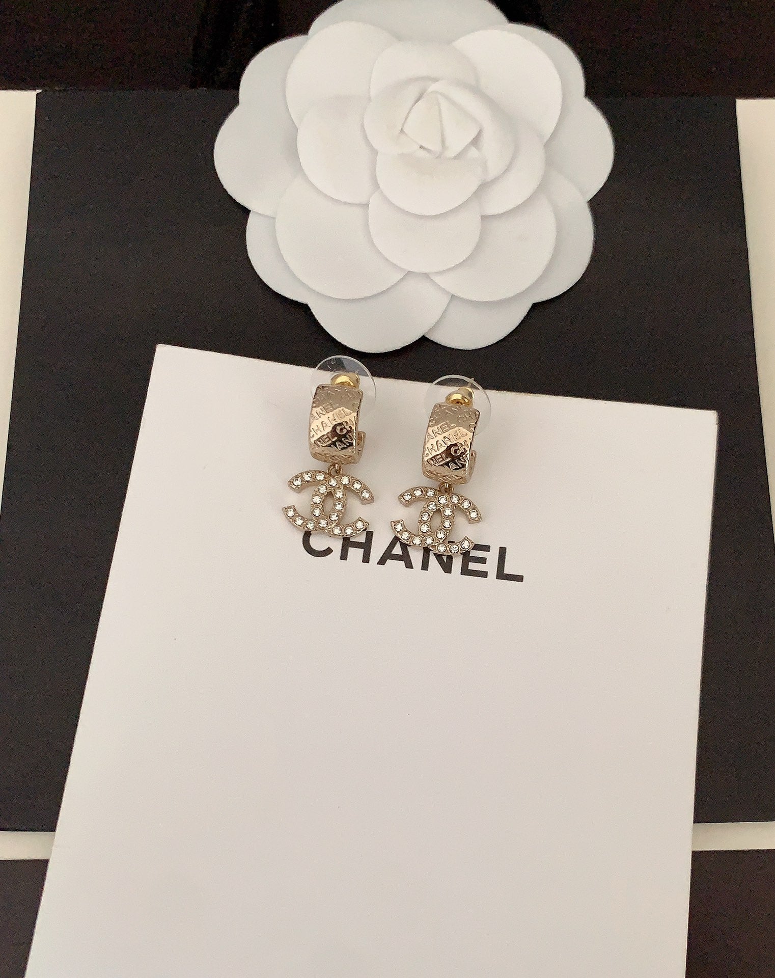 LuxluxHouse Best Quality Accessories Chanel