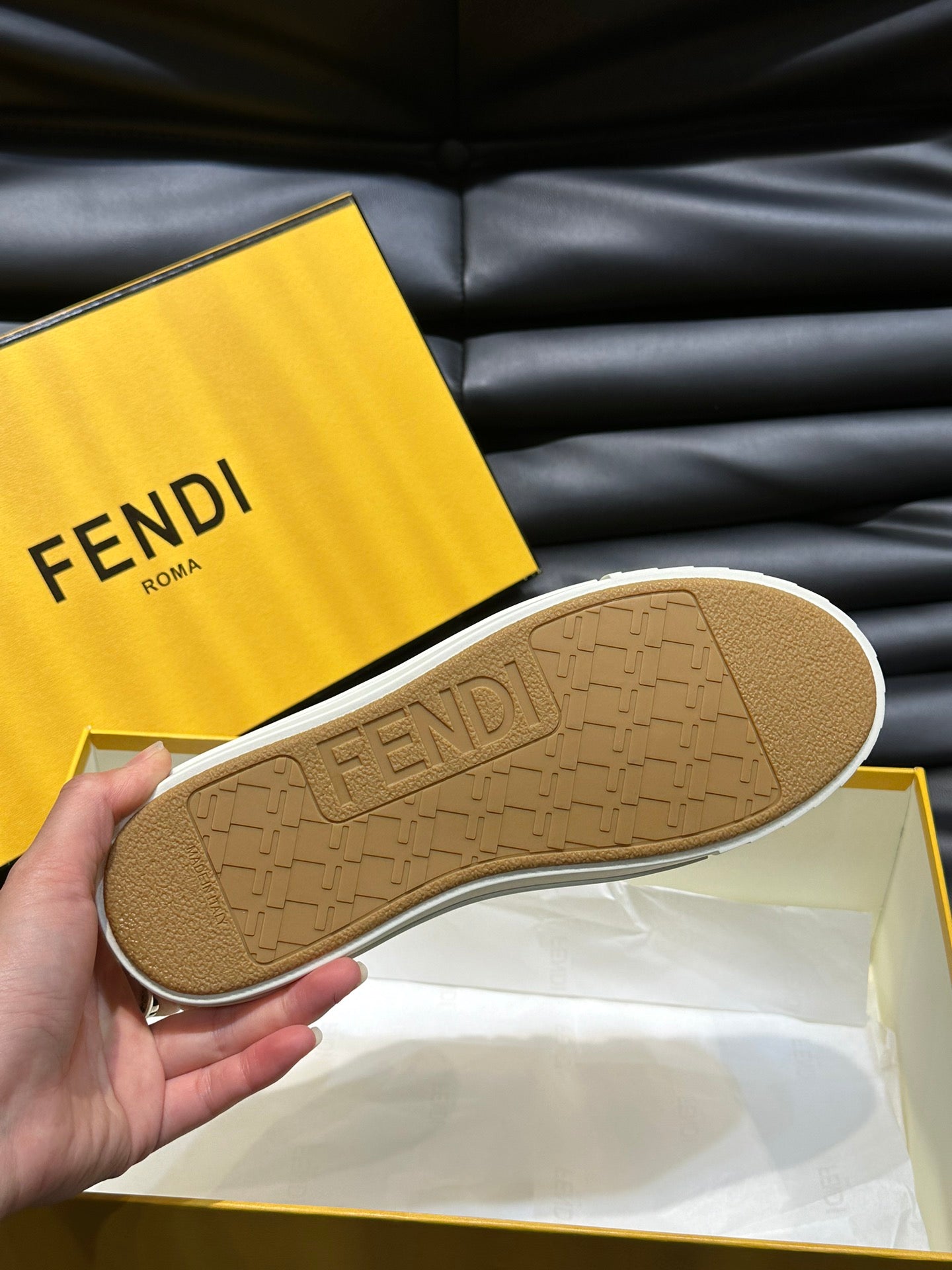 LuxluxHouse Best Quality Shoes Fendi