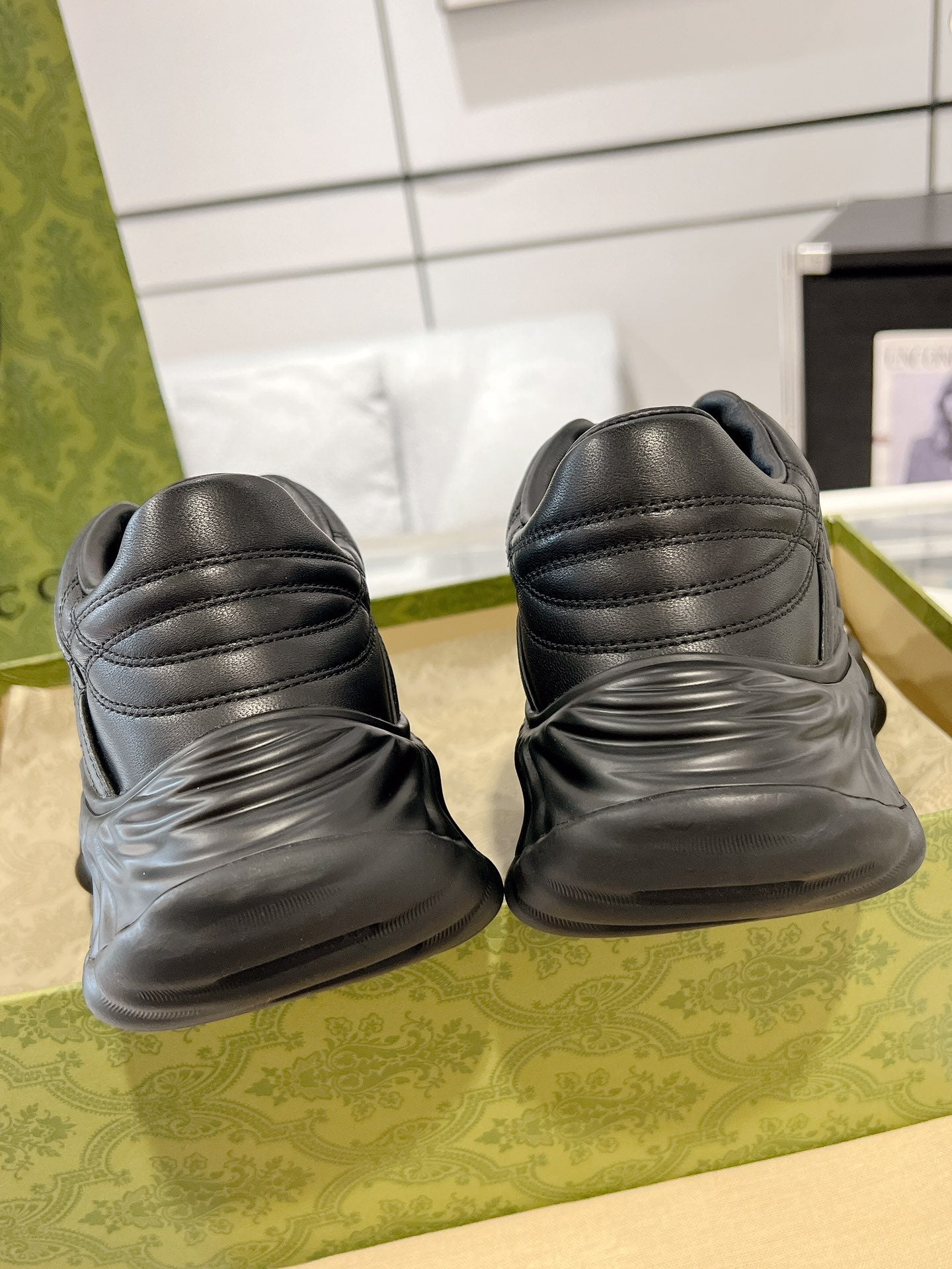 LuxluxHouse Best Quality Gucci Women Shoes