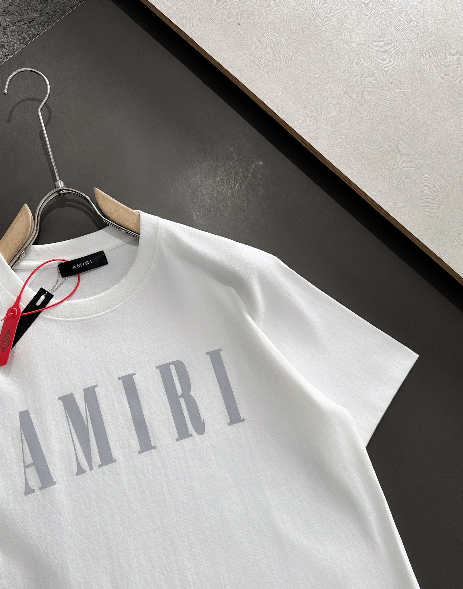 LuxluxHouse Best Quality Clothes Amiri T-shirt