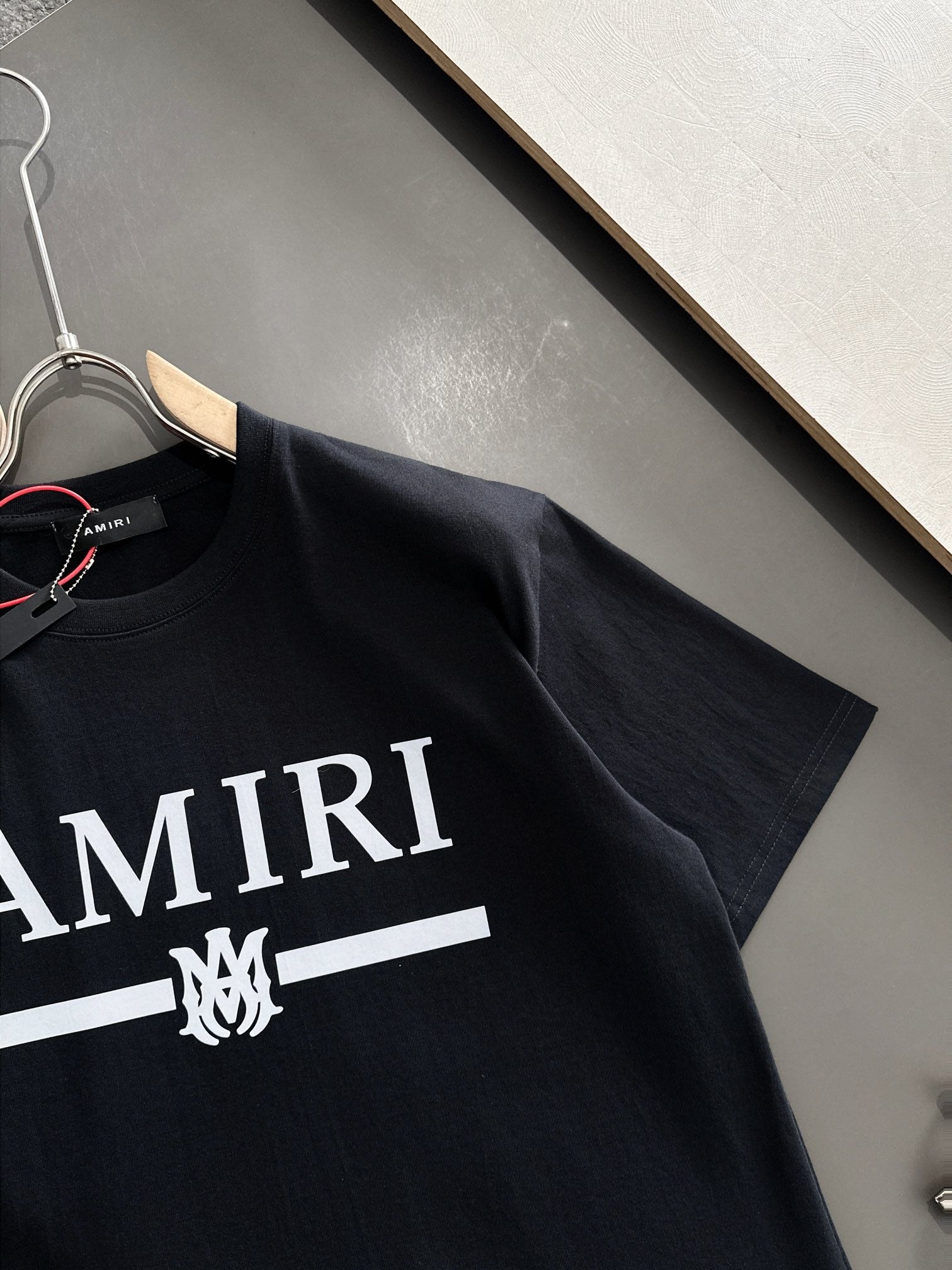 LuxluxHouse Best Quality Clothes Amiri T-shirt