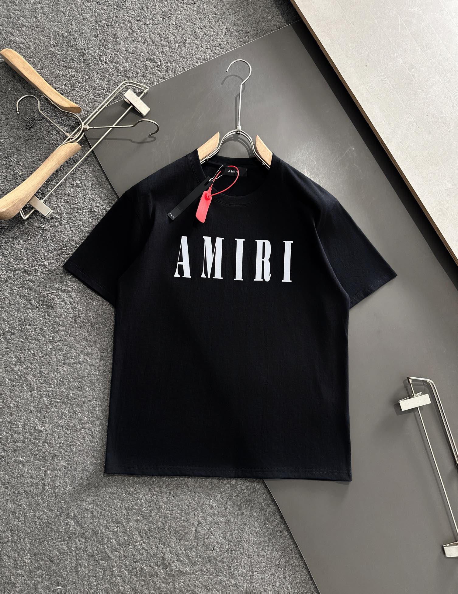 LuxluxHouse Best Quality Clothes Amiri T-shirt