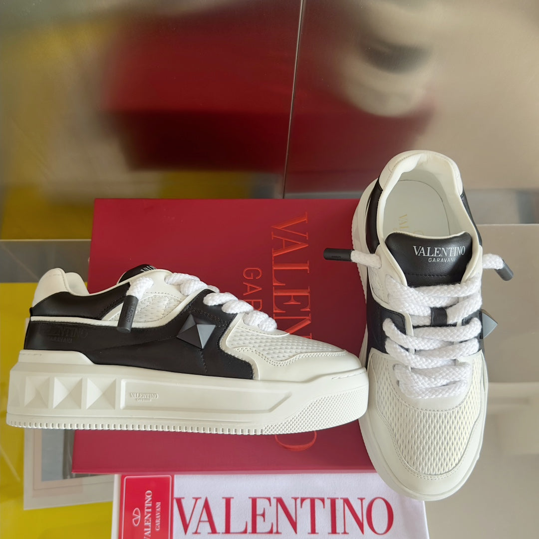 LuxluxHouse Best Quality Valentino Women Shoes