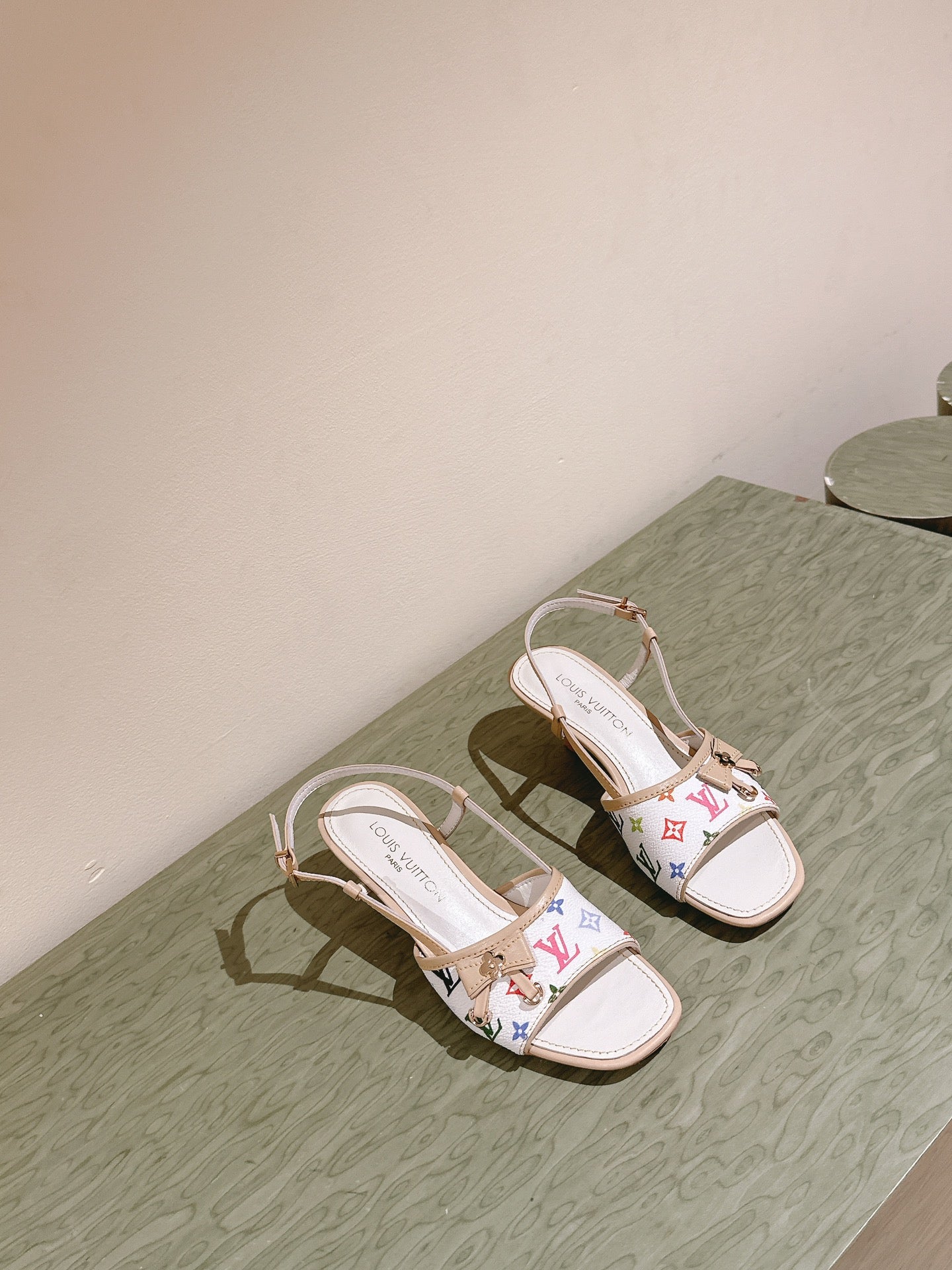 LuxluxHouse Best Quality Women Shoes Louis Vuitton