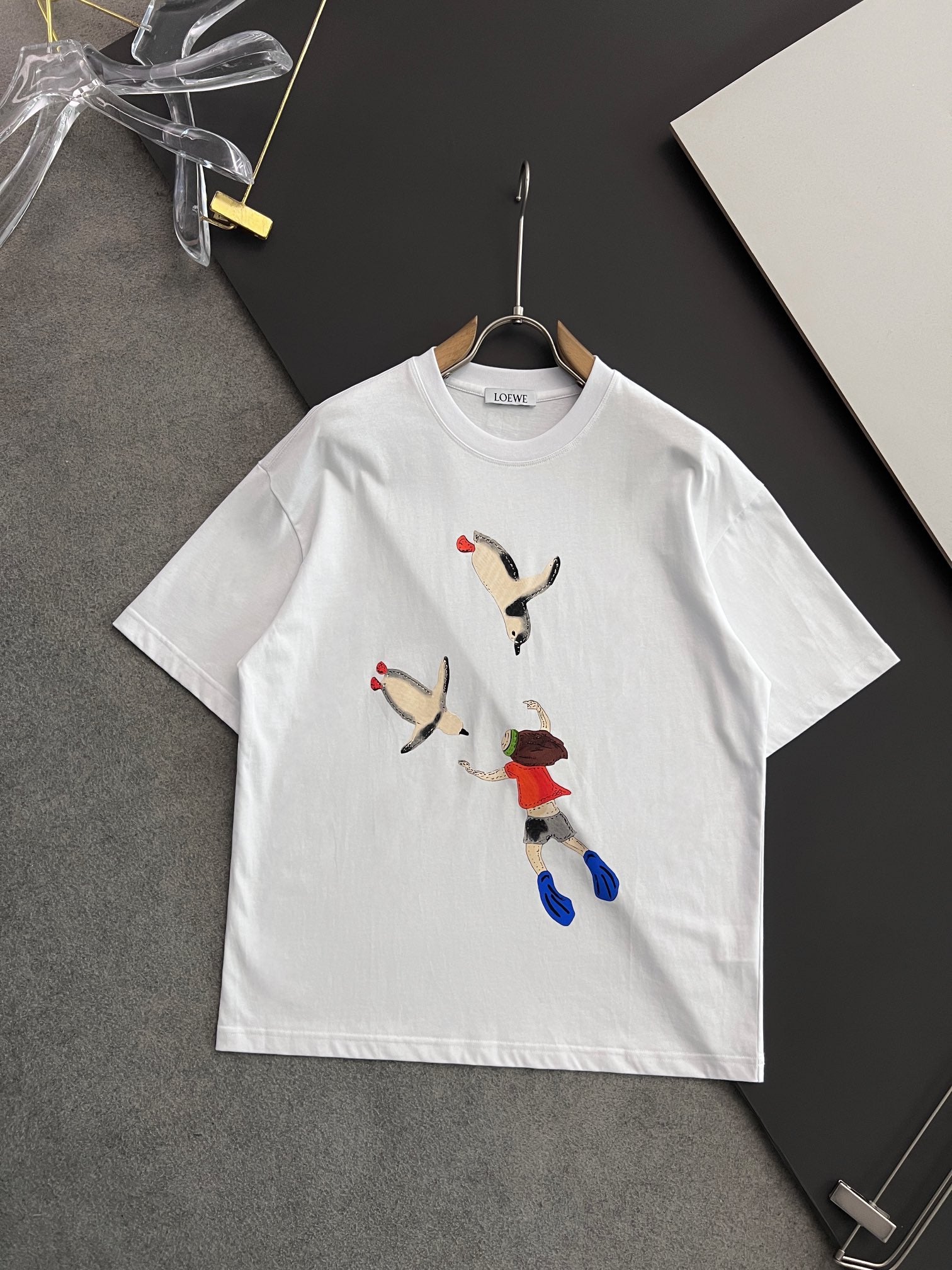LuxluxHouse Best Quality Clothes T-shirt Loewe