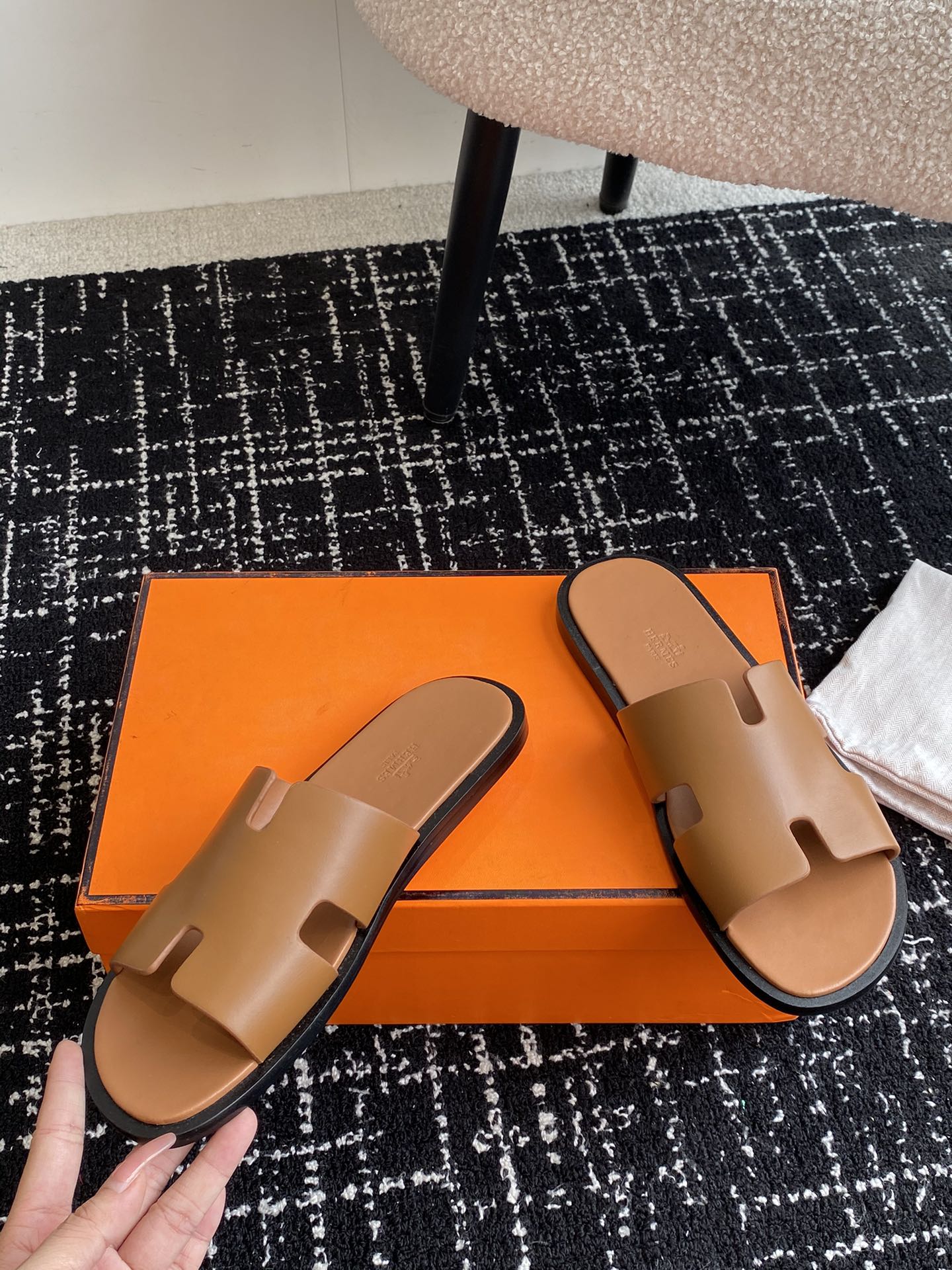 LuxluxHouse Best Quality Sandals Hermes