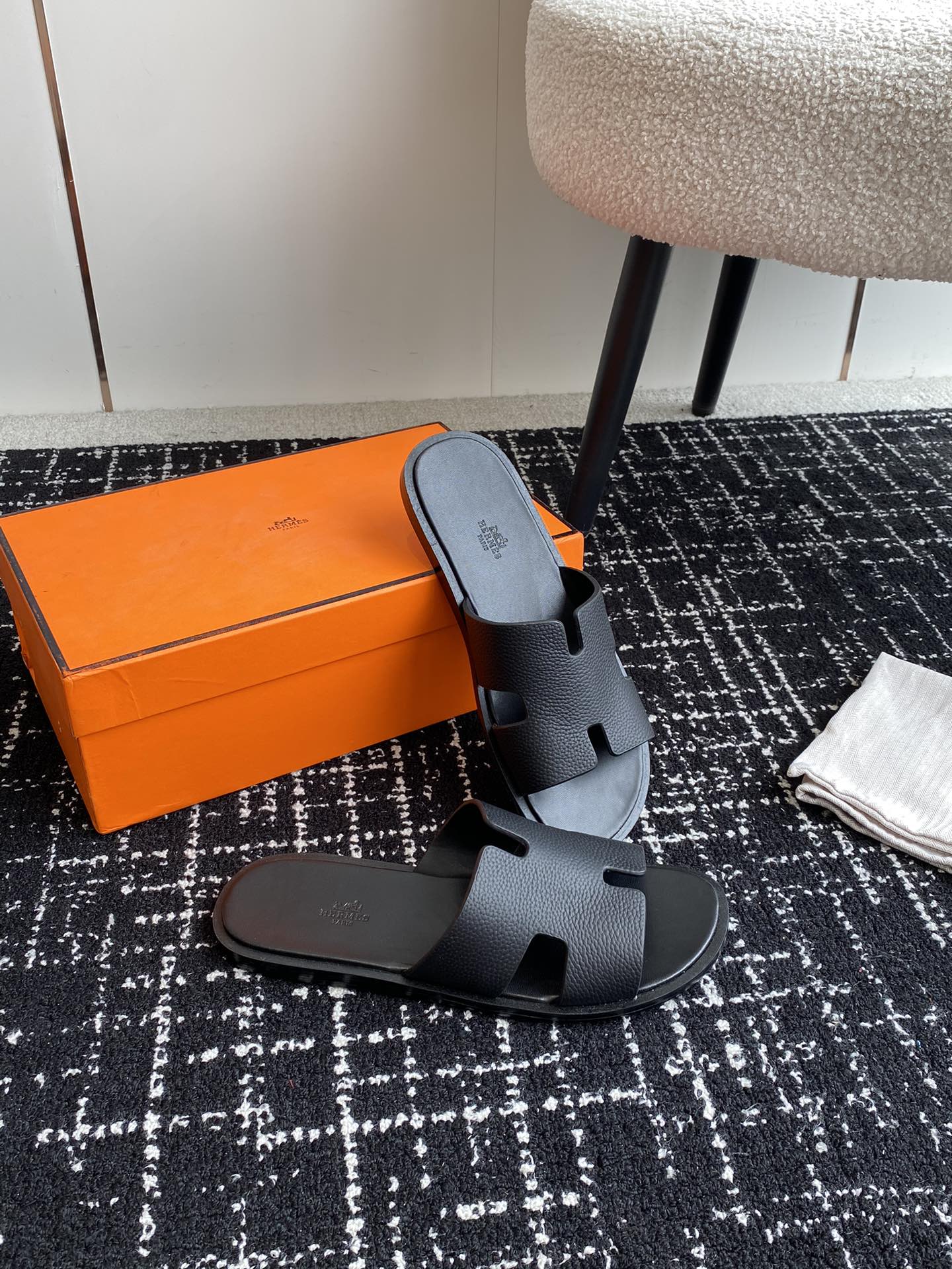 LuxluxHouse Best Quality Sandals Hermes