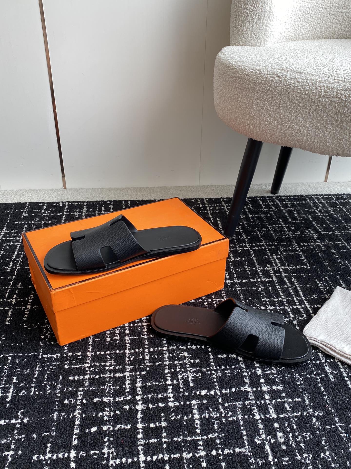 LuxluxHouse Best Quality Sandals Hermes