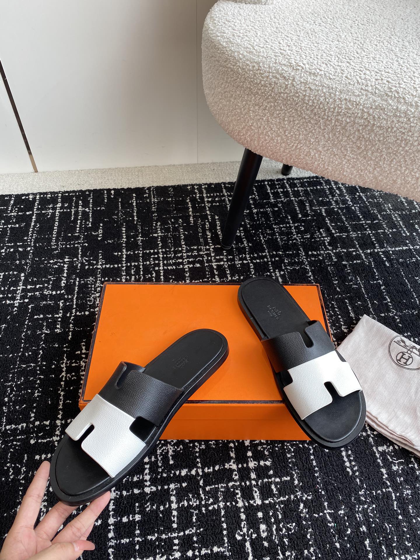 LuxluxHouse Best Quality Sandals Hermes