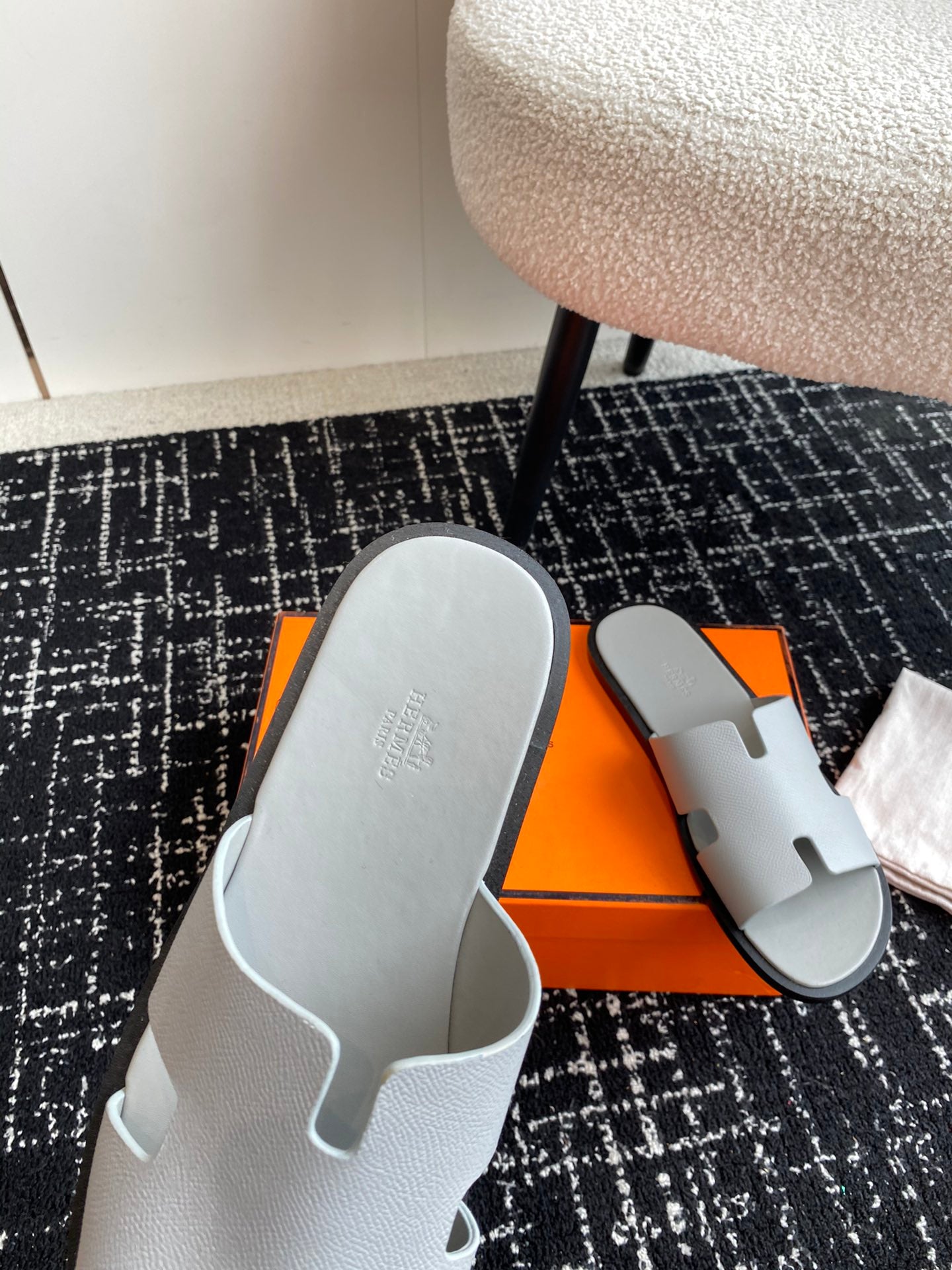 LuxluxHouse Best Quality Sandals Hermes