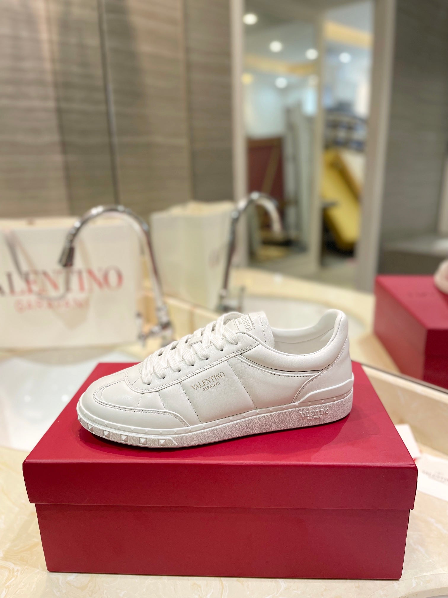 LuxluxHouse Best Quality Valentino Women Shoes