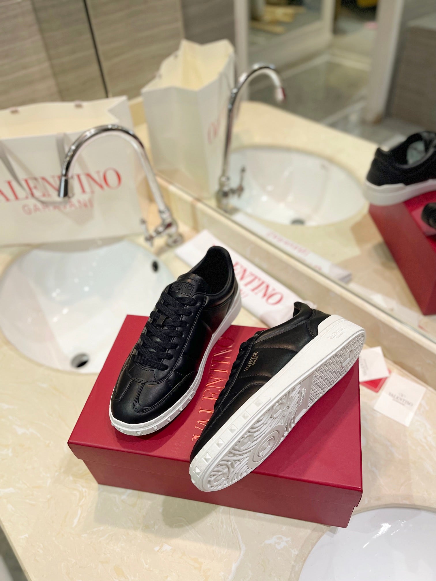 LuxluxHouse Best Quality Valentino Women Shoes