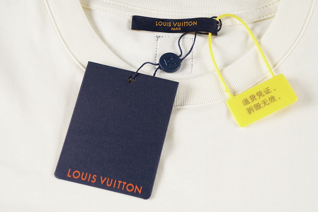 LuxluxHouse Best Quality Clothes T-shirt Louis Vuitton