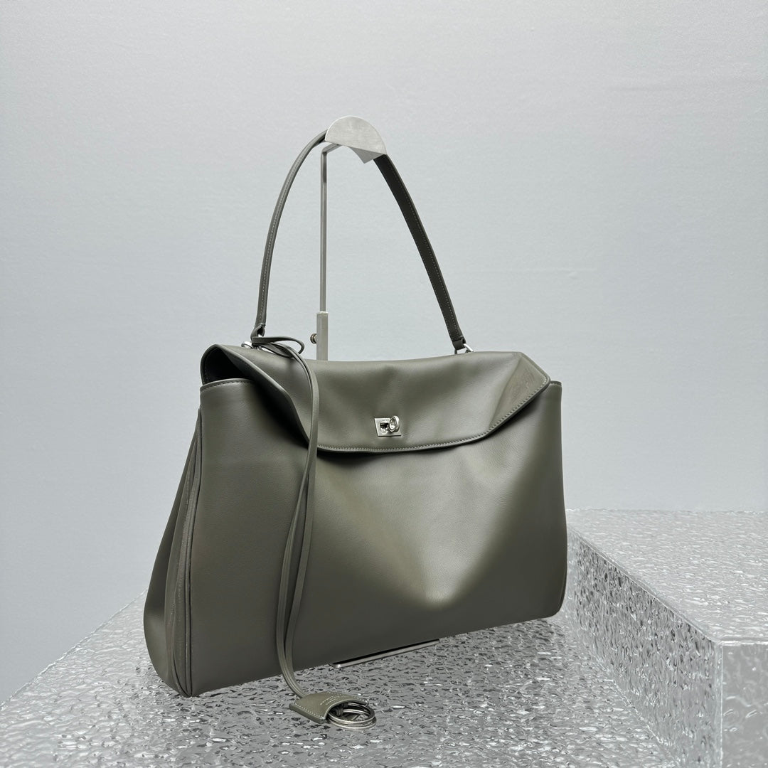 LuxluxHouse Best Quality Bags Balenciaga Women Men