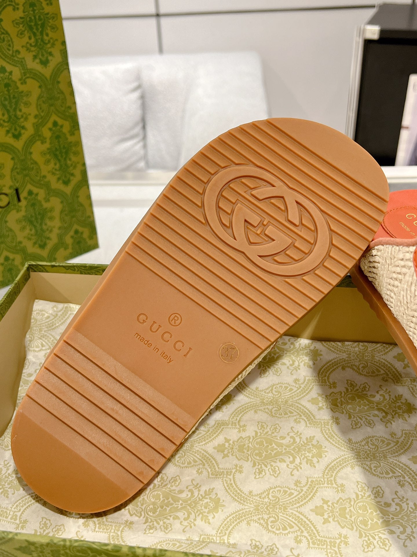 LuxluxHouse Best Quality Gucci Women Shoes