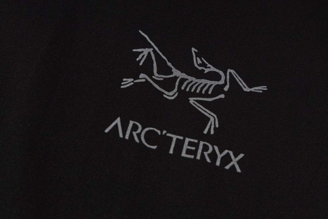 LuxluxHouse Best Quality Clothes T-shirt Arcteryx