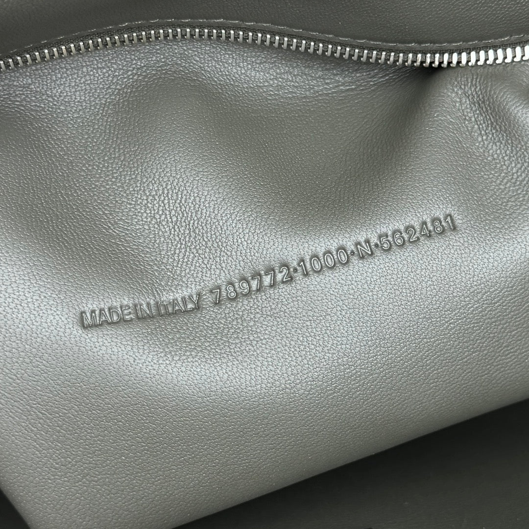 LuxluxHouse Best Quality Bags Balenciaga Women Men