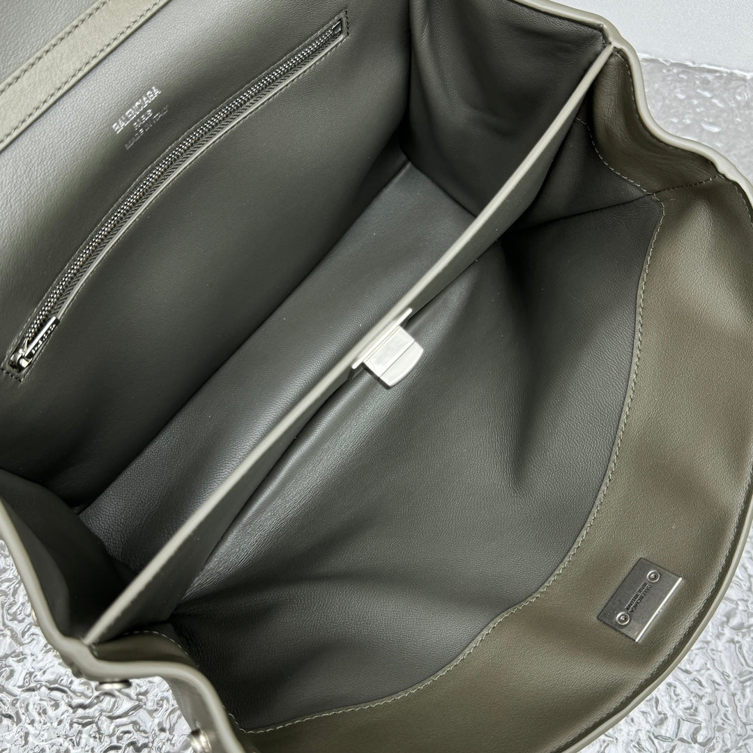 LuxluxHouse Best Quality Bags Balenciaga Women Men