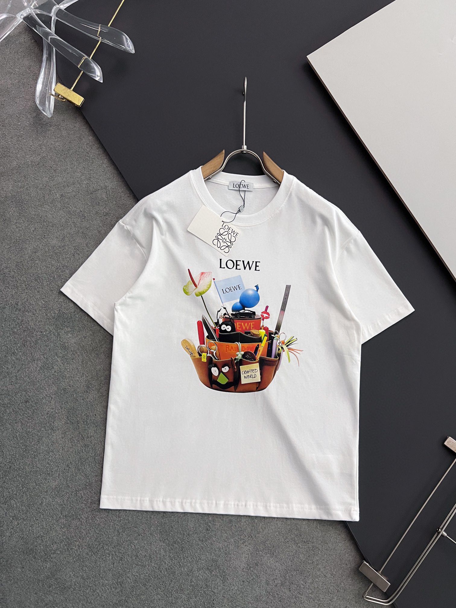 LuxluxHouse Best Quality Clothes T-shirt Loewe