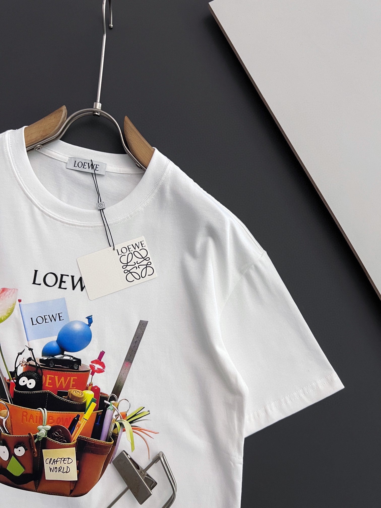 LuxluxHouse Best Quality Clothes T-shirt Loewe