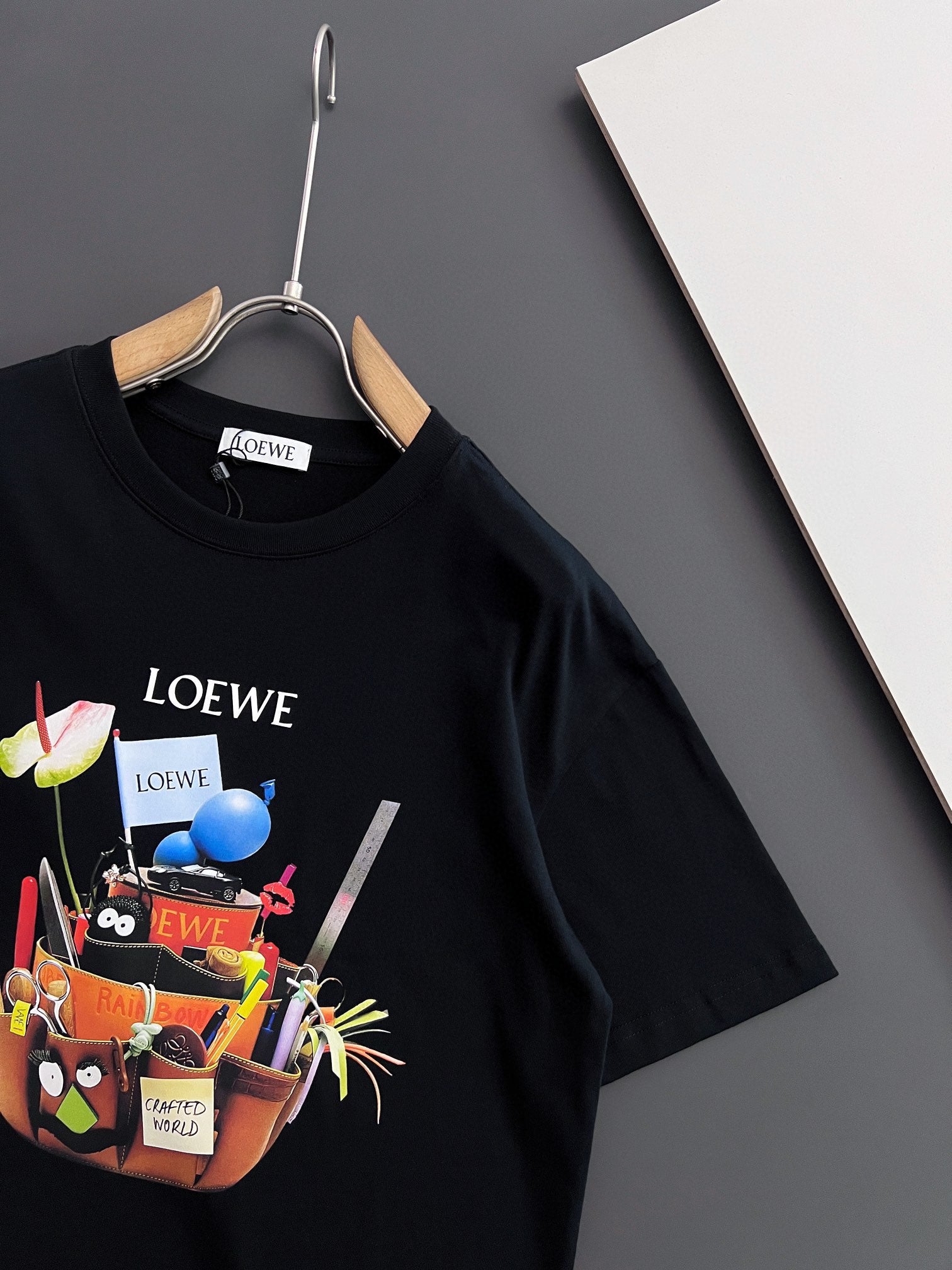 LuxluxHouse Best Quality Clothes T-shirt Loewe
