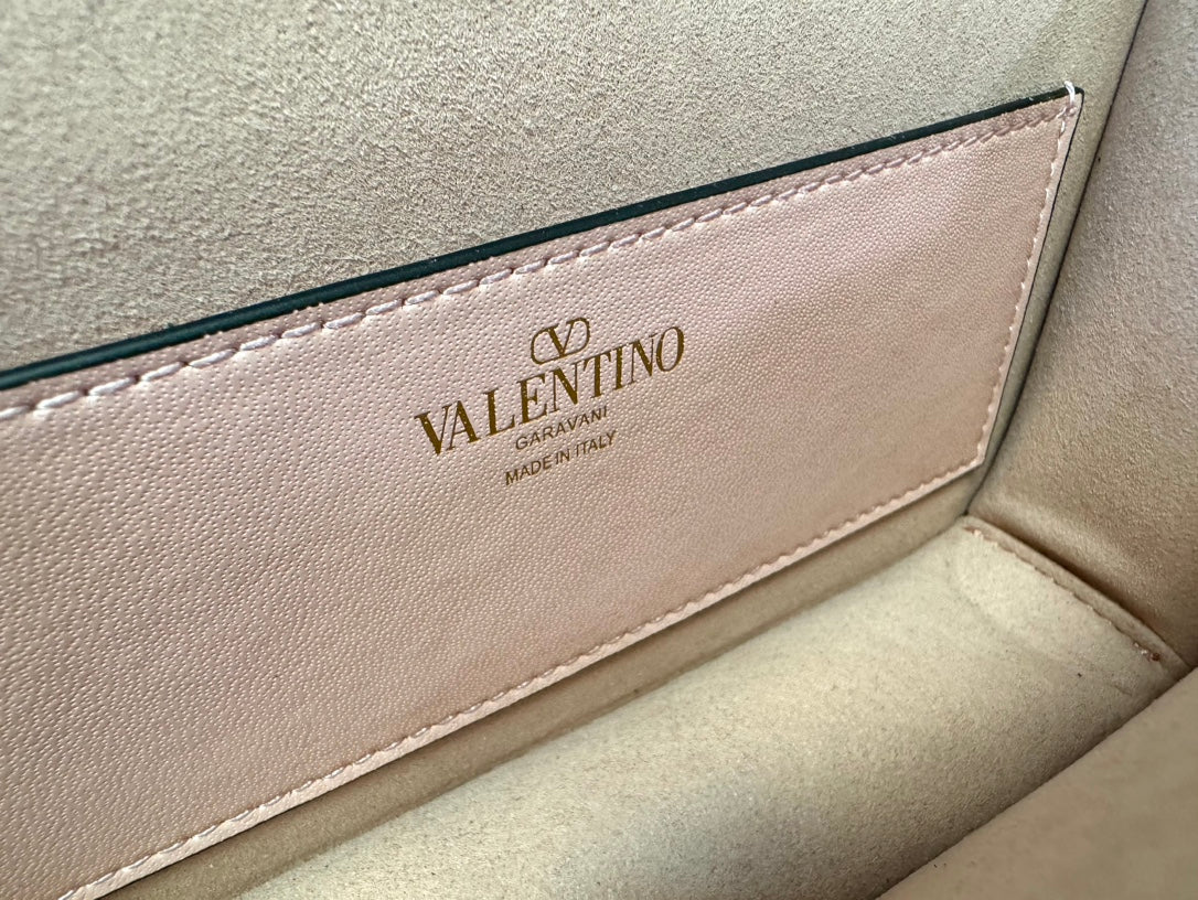 LuxluxHouse Best Quality Bags Valentino Women