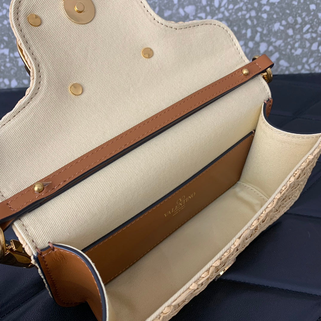 LuxluxHouse Best Quality Bags Valentino Women