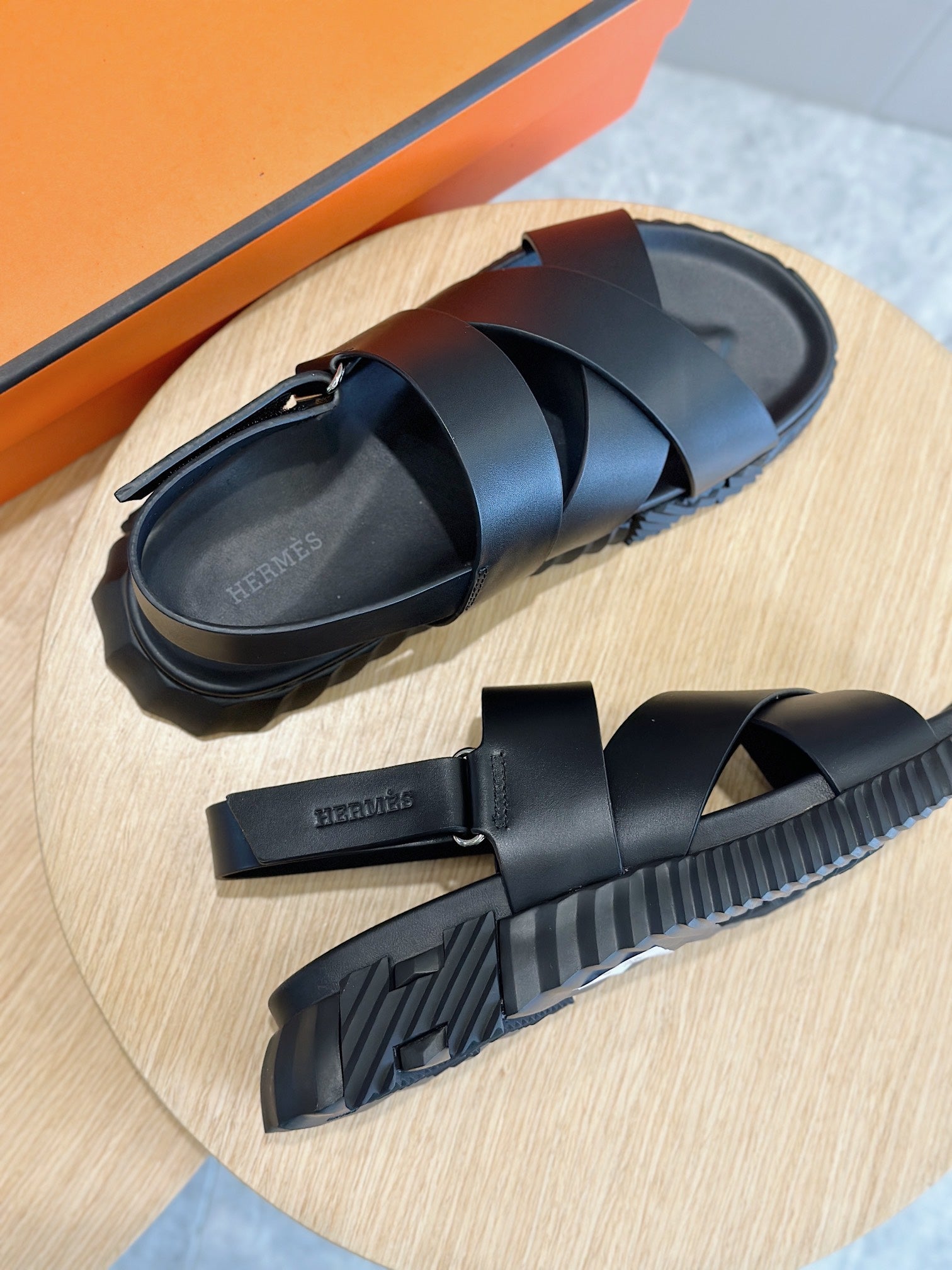 LuxluxHouse Best Quality Sandals Hermes