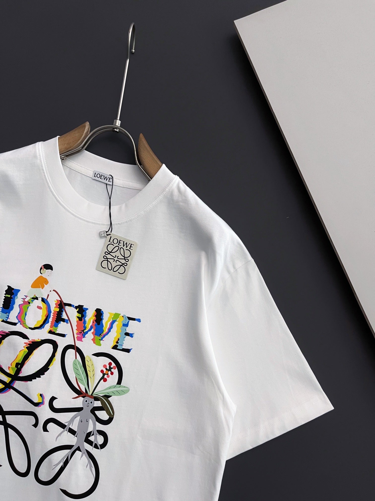 LuxluxHouse Best Quality Clothes T-shirt Loewe
