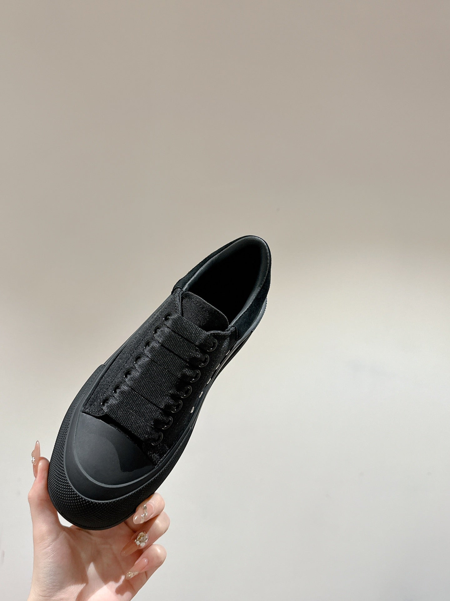 LuxluxHouse Best Quality Shoes Alexander McQueen