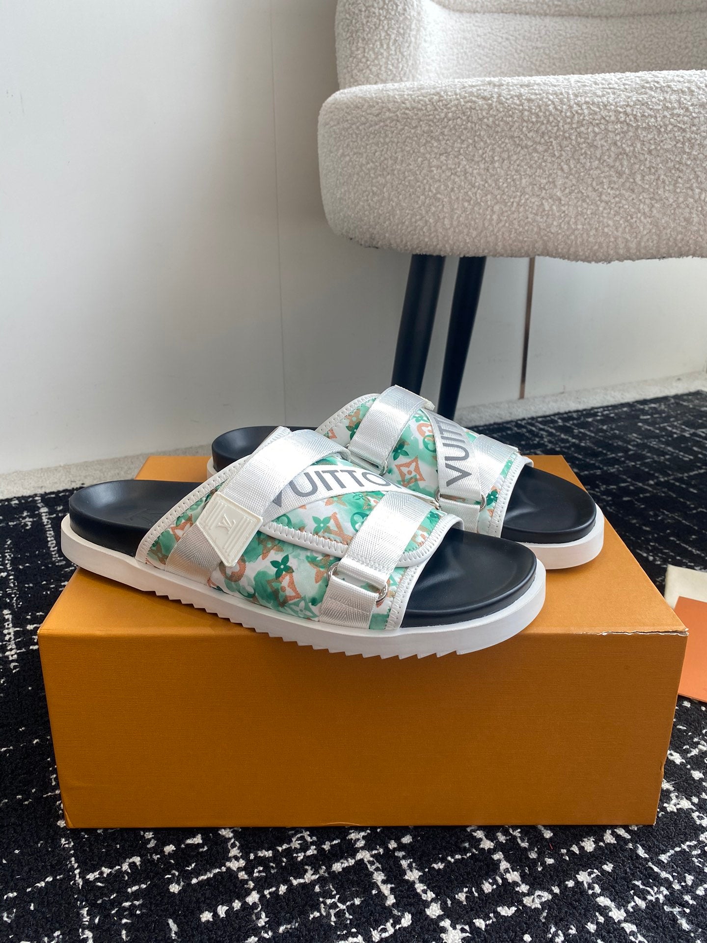 LuxluxHouse Best Quality Sandals Louis Vuitton