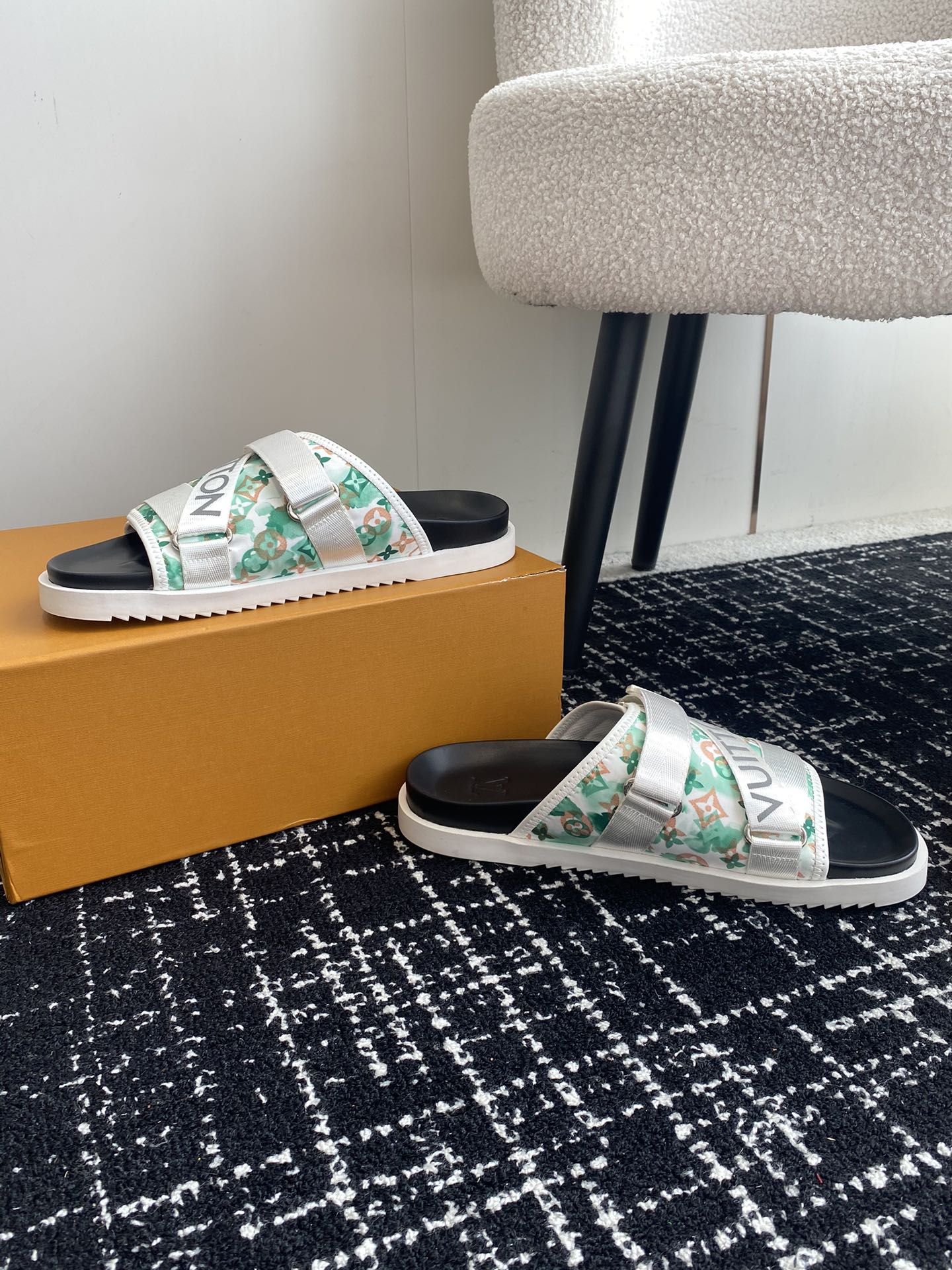 LuxluxHouse Best Quality Sandals Louis Vuitton