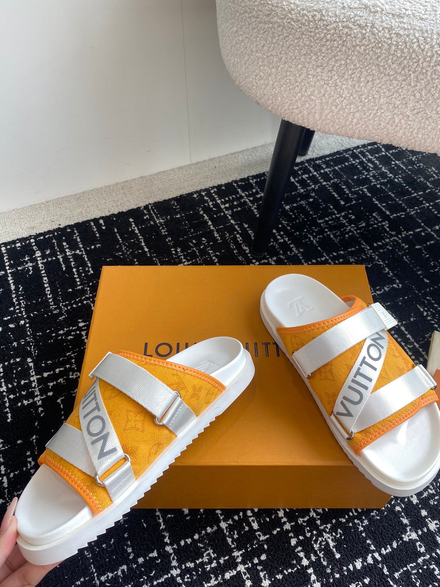 LuxluxHouse Best Quality Sandals Louis Vuitton