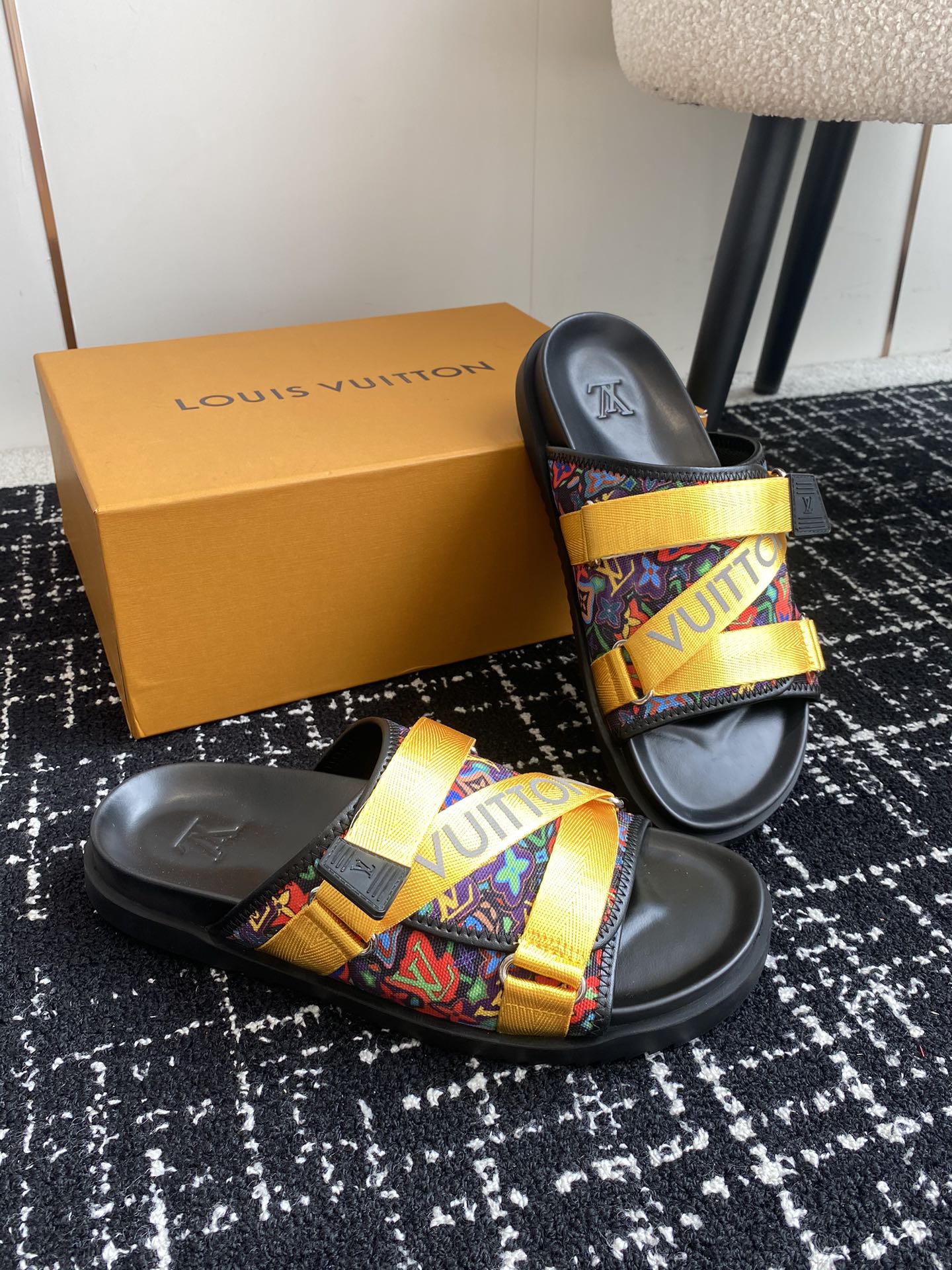 LuxluxHouse Best Quality Sandals Louis Vuitton