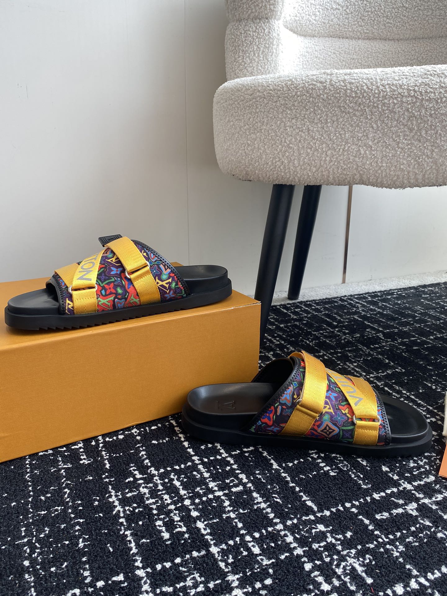 LuxluxHouse Best Quality Sandals Louis Vuitton