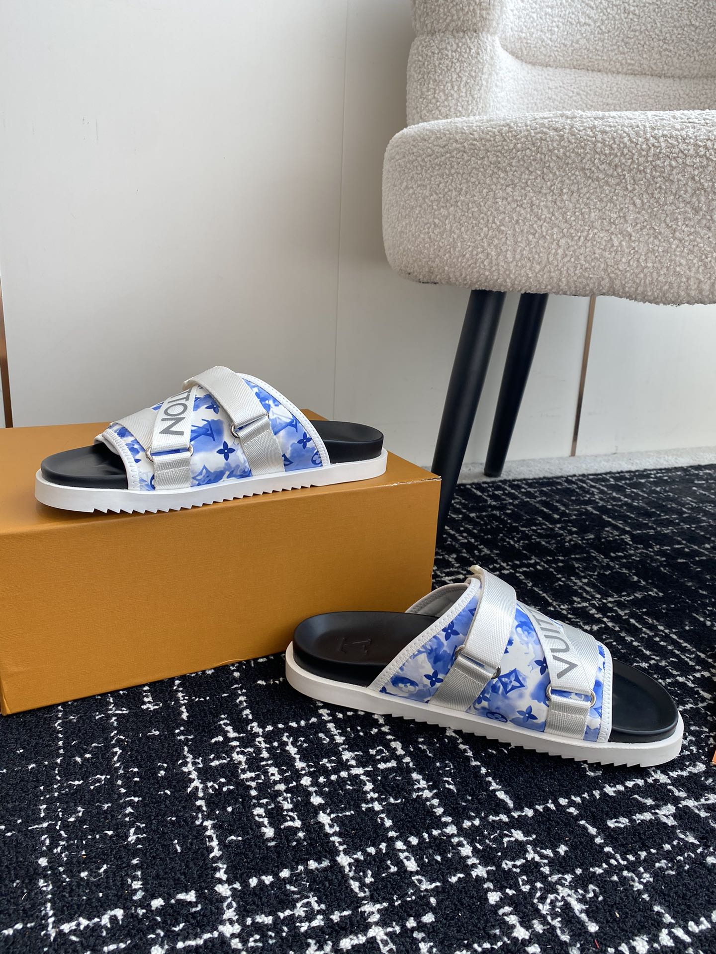 LuxluxHouse Best Quality Sandals Louis Vuitton