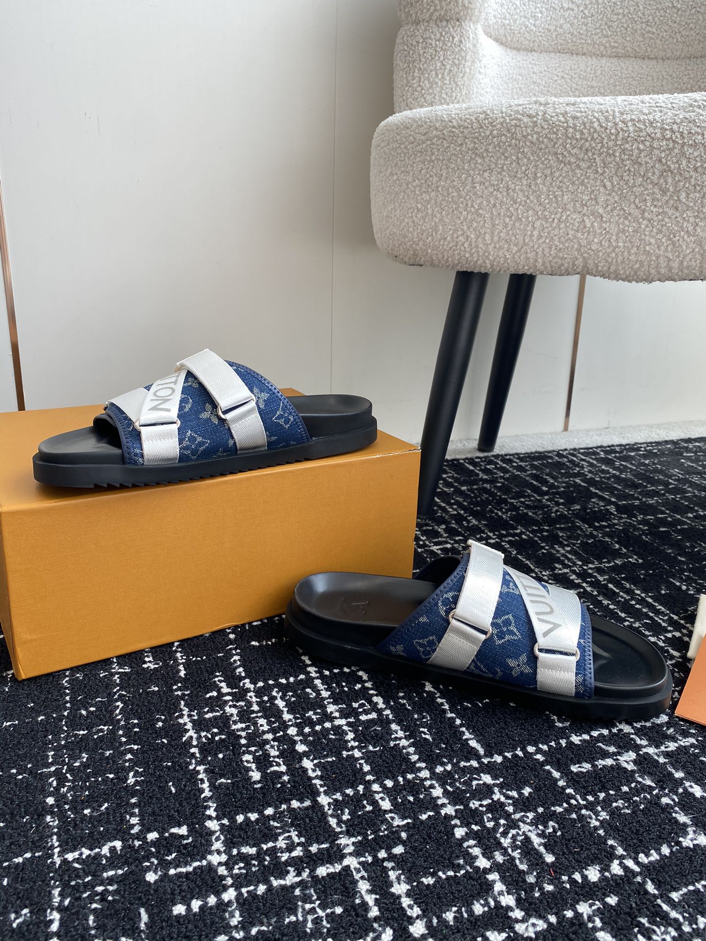 LuxluxHouse Best Quality Sandals Louis Vuitton