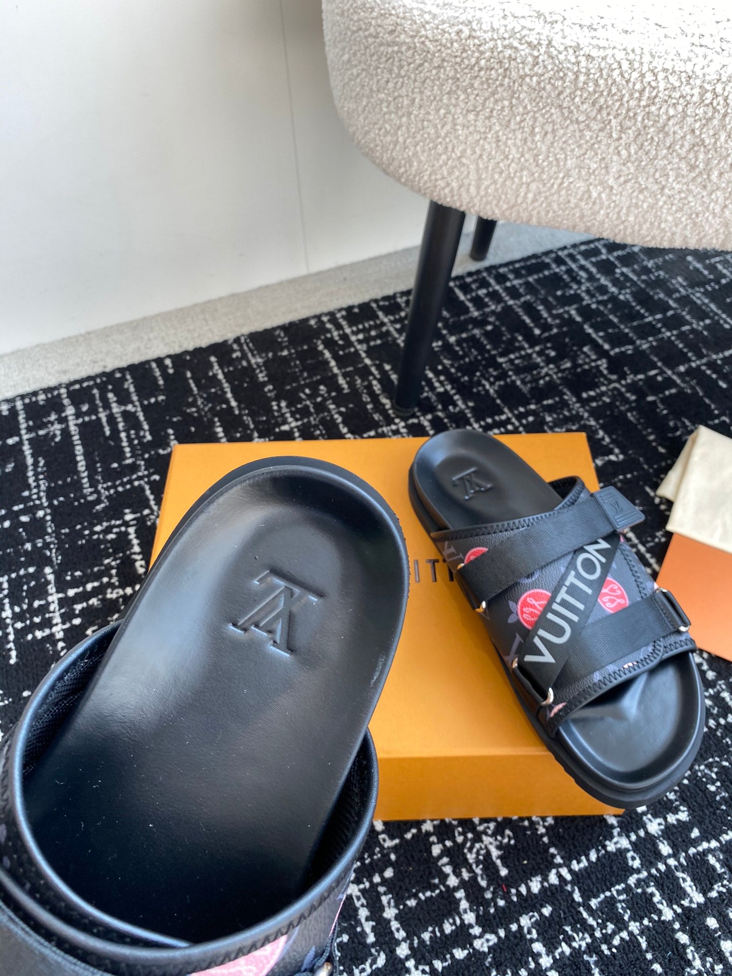 LuxluxHouse Best Quality Sandals Louis Vuitton