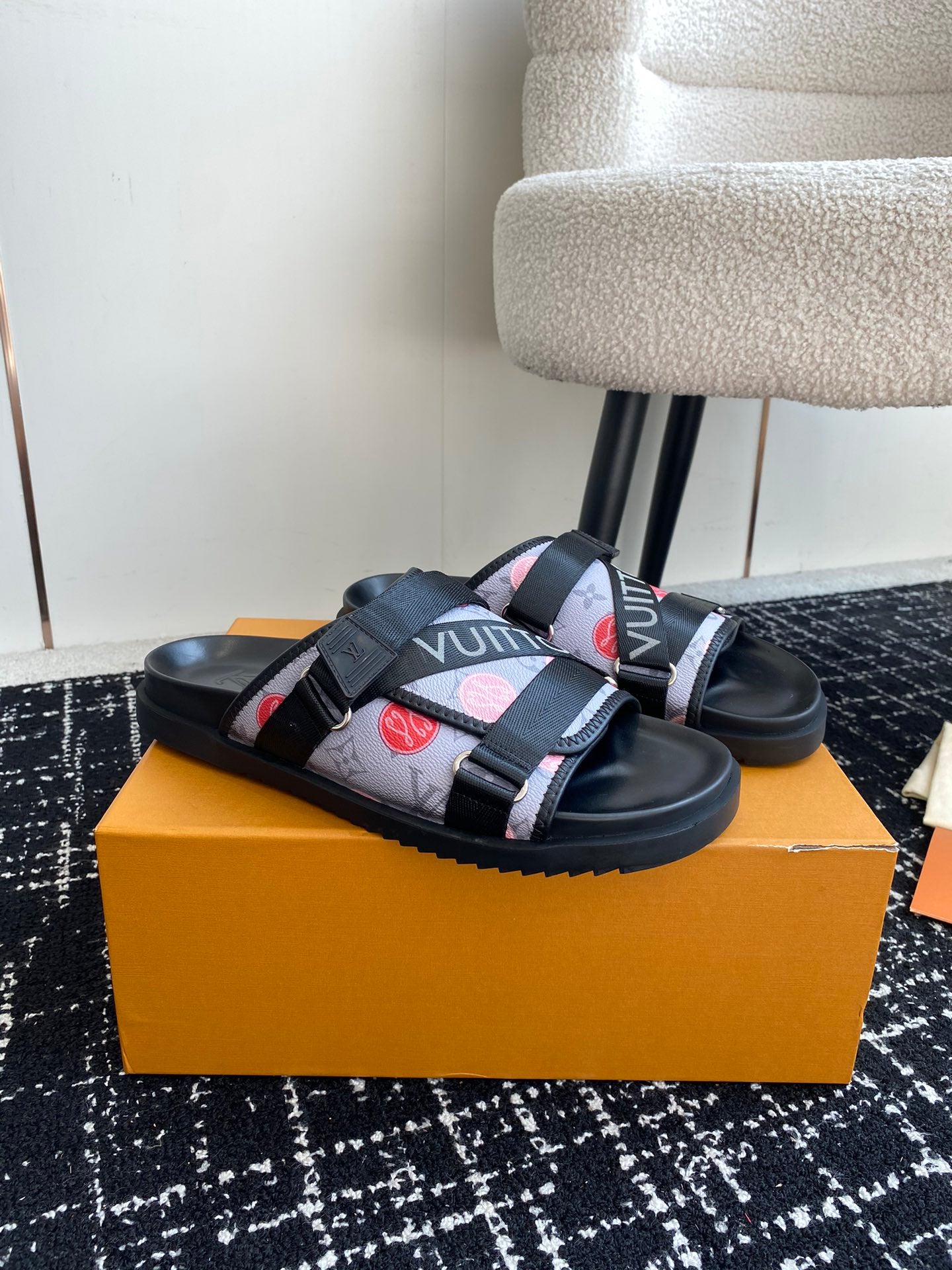 LuxluxHouse Best Quality Sandals Louis Vuitton