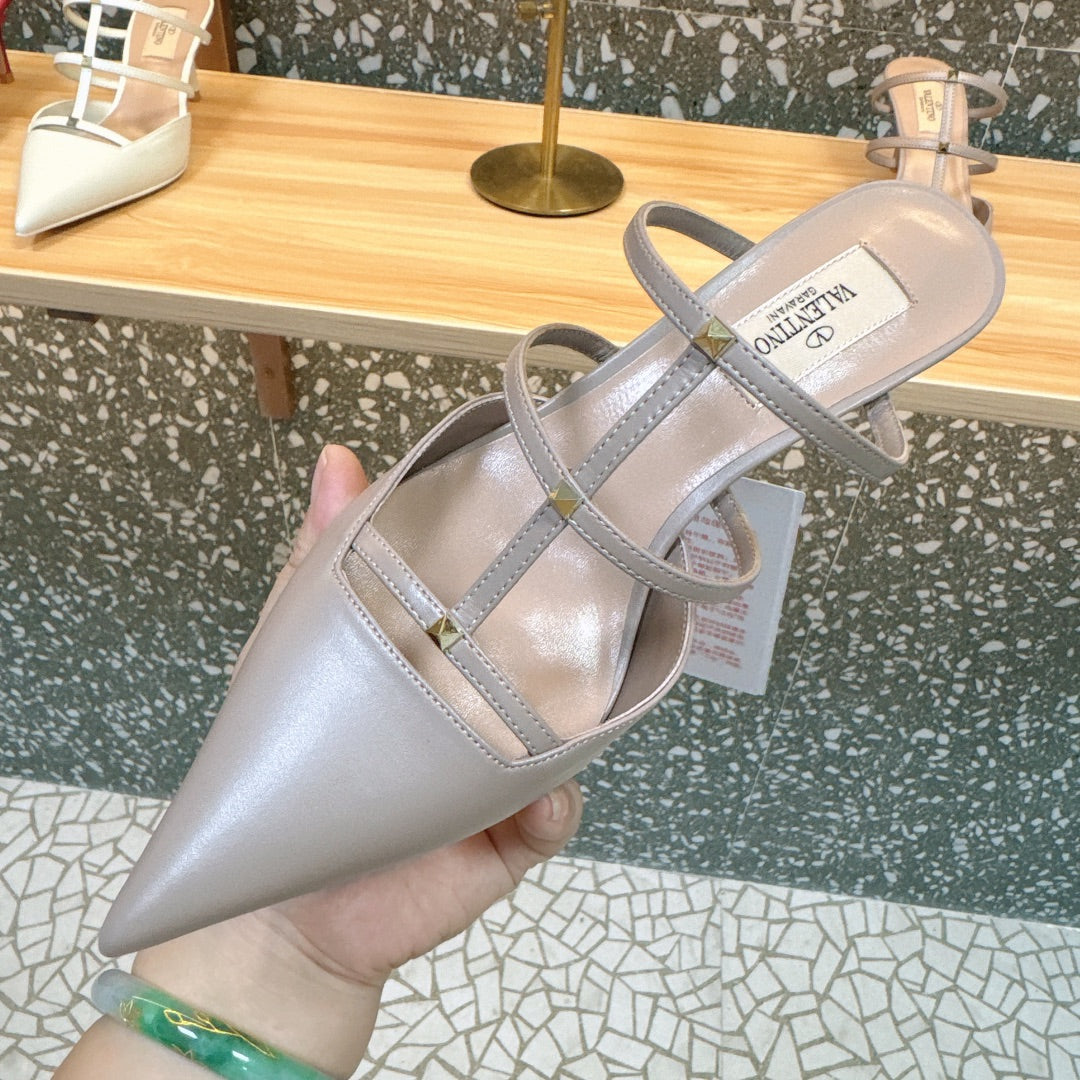 LuxluxHouse Best Quality Valentino Women Shoes