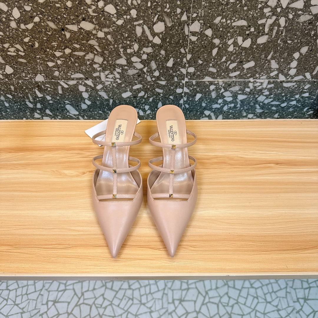 LuxluxHouse Best Quality Valentino Women Shoes