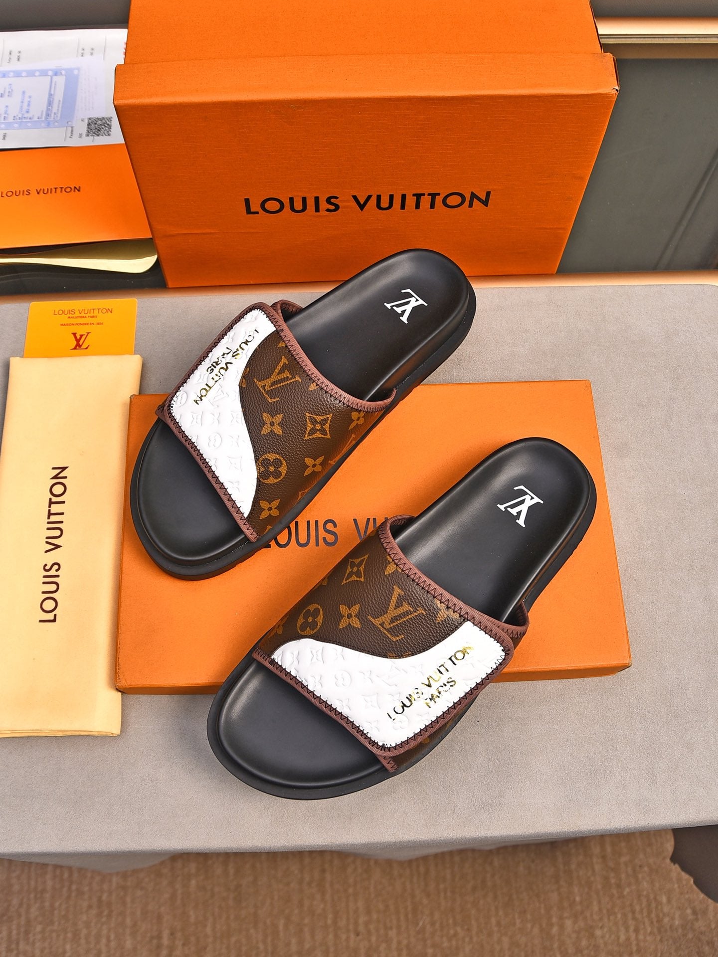 LuxluxHouse Best Quality Sandals Louis Vuitton