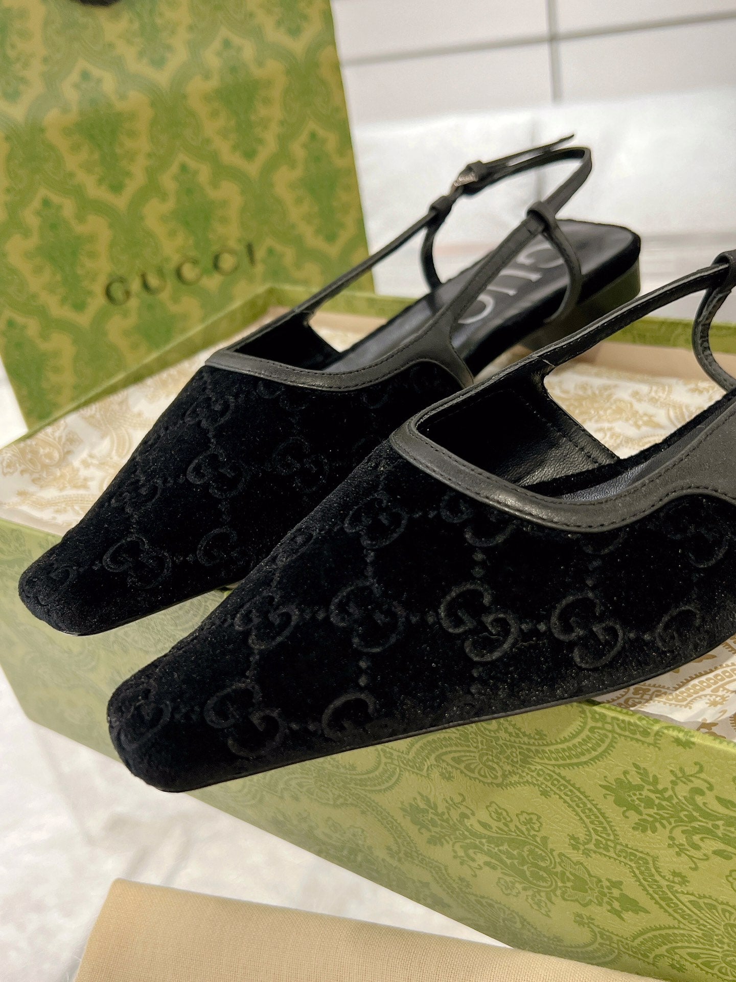 LuxluxHouse Best Quality Gucci Women Shoes