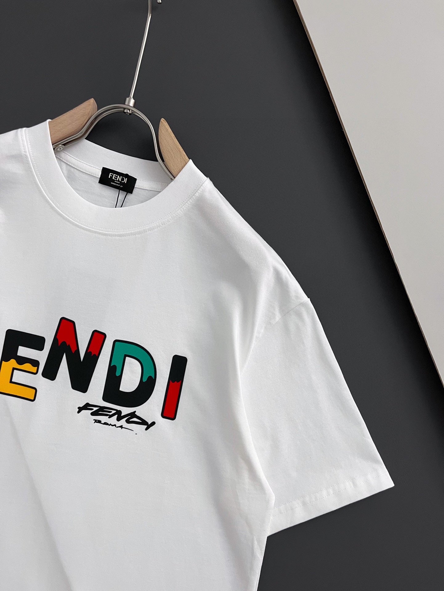 LuxluxHouse Best Quality Clothes Fendi T-shirt
