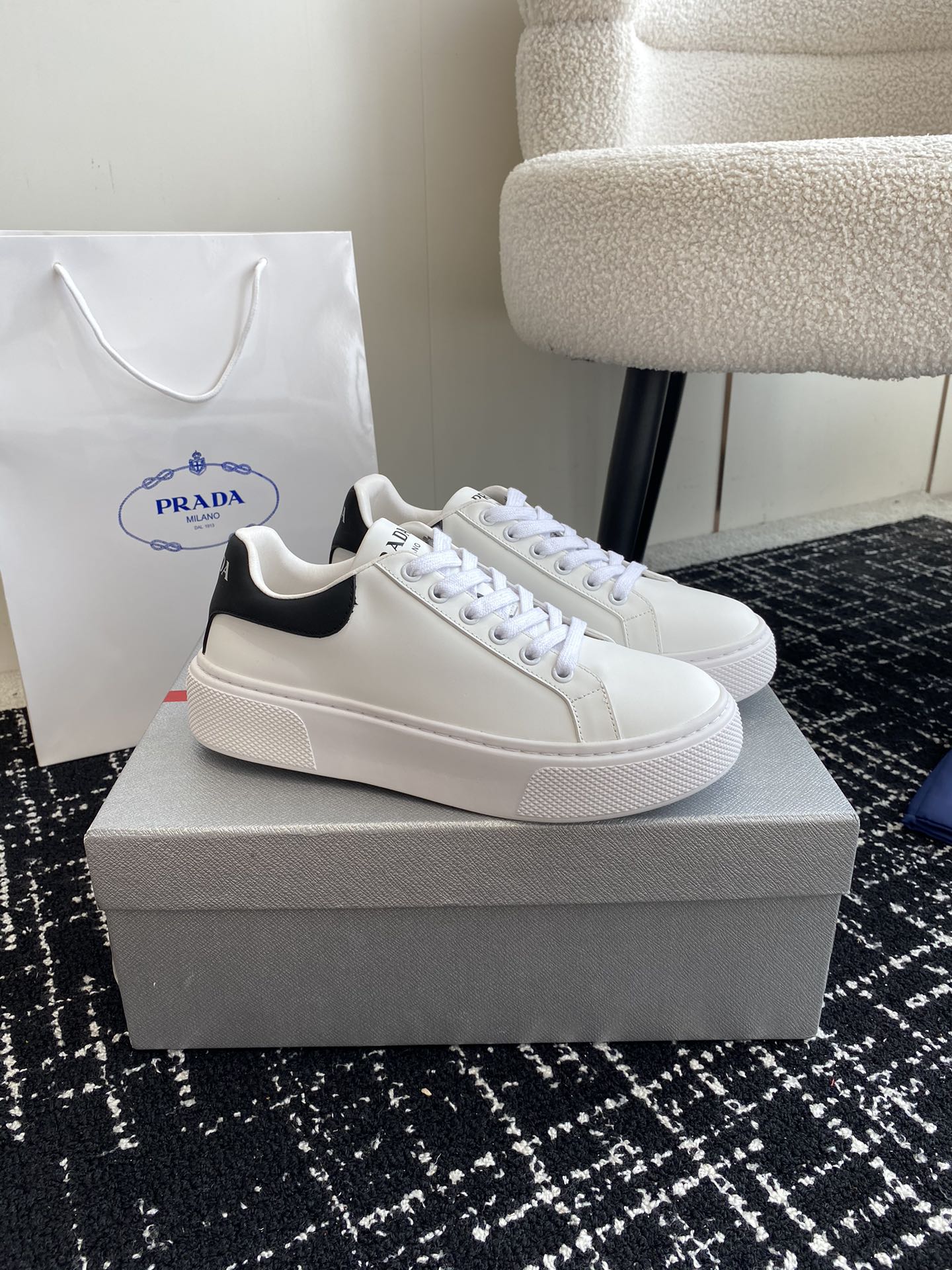 LuxluxHouse Best Quality Shoes Prada